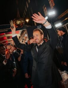 harry kane wins ballon d’or, ending england’s 25 year wait